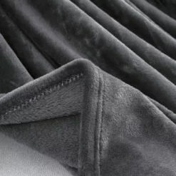 LOIRE HOME Oversized Velvet 50 x 70 Throw - RK-VEL-5070 - Blankets & Bedspreads -Hearth & Home Store c4e1a8c038a79d578d8f1d3274dfeebc182295e3 490932045 1 scaled